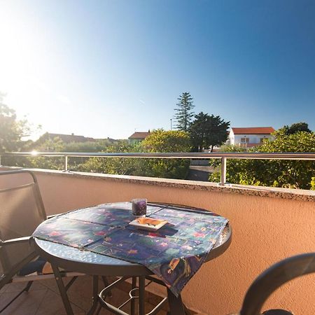1-Bedroom Apartment In Krk - Steps From The Beach! Đảo Krk Ngoại thất bức ảnh